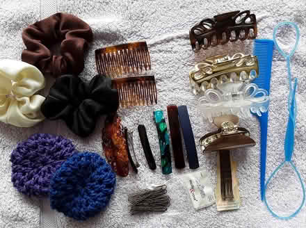 Photo of free Assorted hair accessories (Oadby) #1