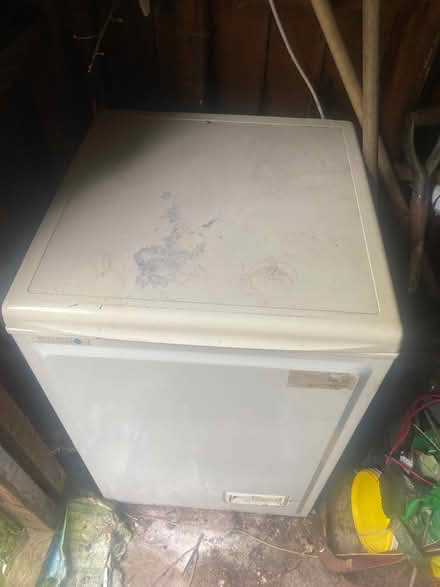 Photo of free Chest freezer (Sutton Coldfield) #4