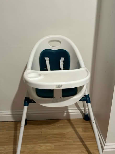 Photo of free Mama & Papa High Chair (Bushbury WV10) #2