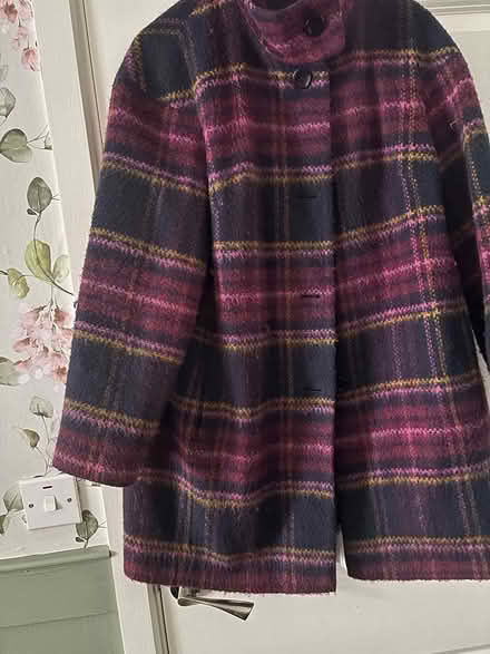 Photo of free Coat (RH16) #1