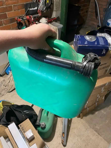 Photo of free 2x 10L water jerry’s (Heworth) #1