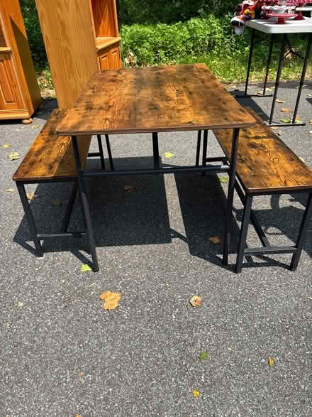 Photo of free Picnic Style Table (Esopus) #1