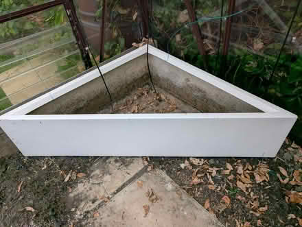 Photo of free Two corner planters (Haddenham CB6) #1