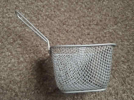 Photo of free Small wire frying basket (Barnsley S75) #1