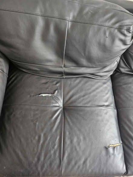 Photo of free Sofa (Mk63dh) #2