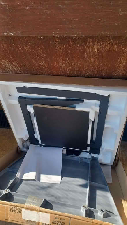 Photo of free TV Unit (Wiggenhall St Mary The Virgin PE34) #2