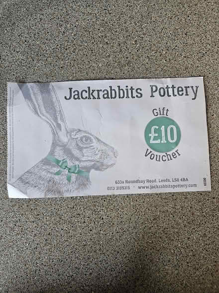 Photo of free £10 gift voucher (LS26 rothwell) #1