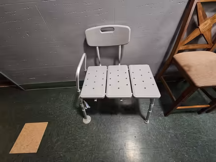 Photo of free Shower bench (Flatlands, Brooklyn) #1