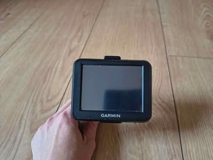 Photo of free Garmin satnav (Dean Court OX2) #3