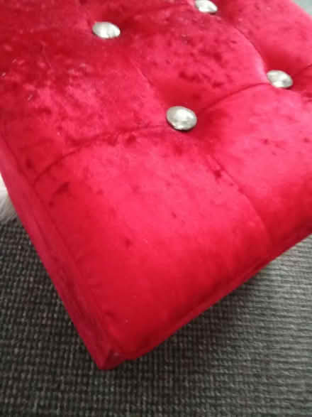Photo of free Ottoman (Willesborough) #1