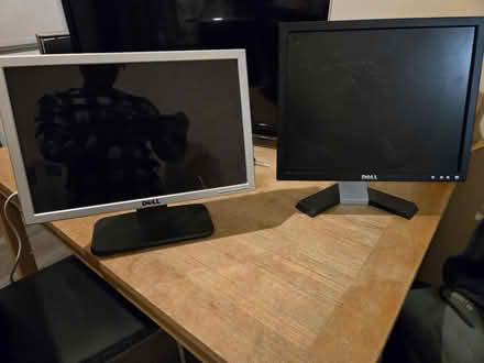 Photo of free Monitors (bradville) #2