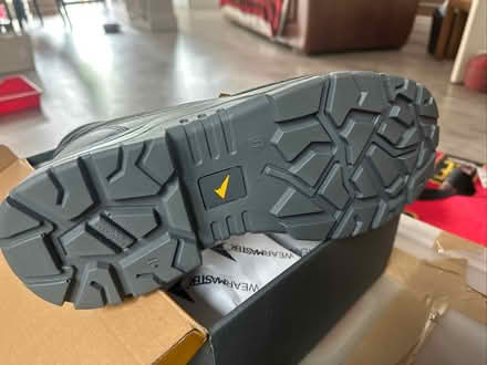 Photo of free New steel Toe cap work boots size 11 eur 46 (Upminster RM14) #3