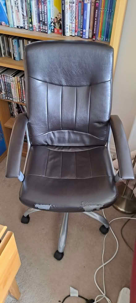 Photo of free office chair (Trinity EH5) #4