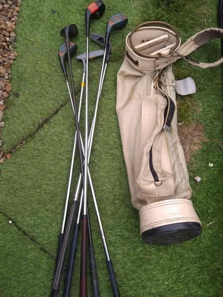 Photo of free Golf Clubs And Bag (Leighton buzzard LU7) #1