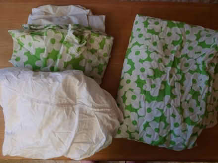 Photo of free Single bedding (Rushden) #1