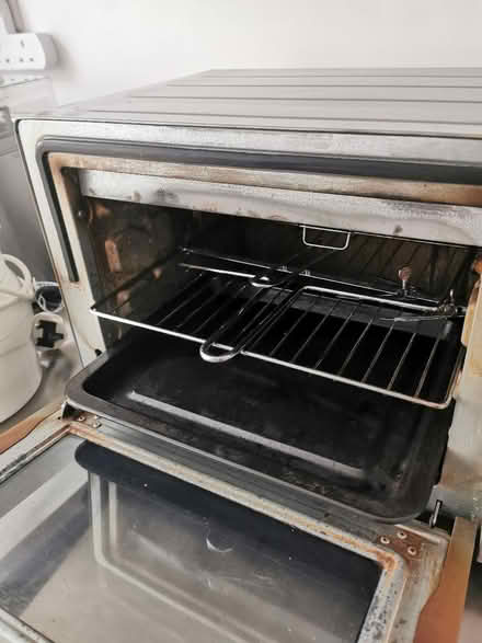 Photo of free Mini oven (Dover CT17) #3