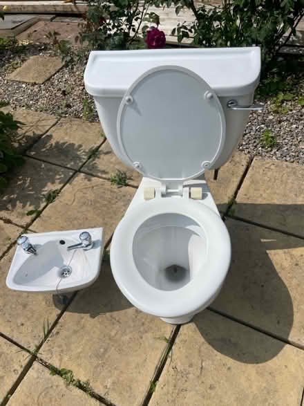 Photo of free Toilet and basin (BS29) #2