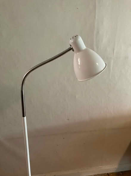 Photo of free floor lamp (Gillingham nr hospital) #2