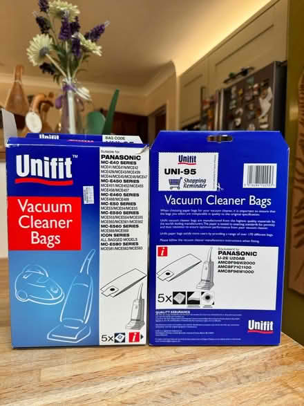 Photo of free Vacuum cleaner bags (GU7 3) #1