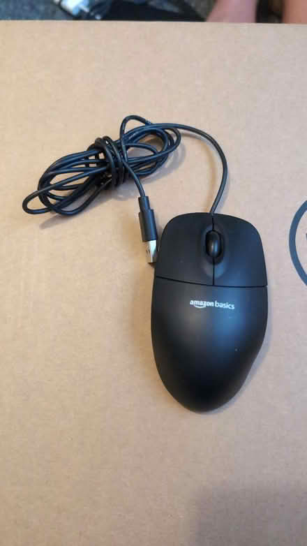Photo of free Functional usb mouse (RG1, reading) #1