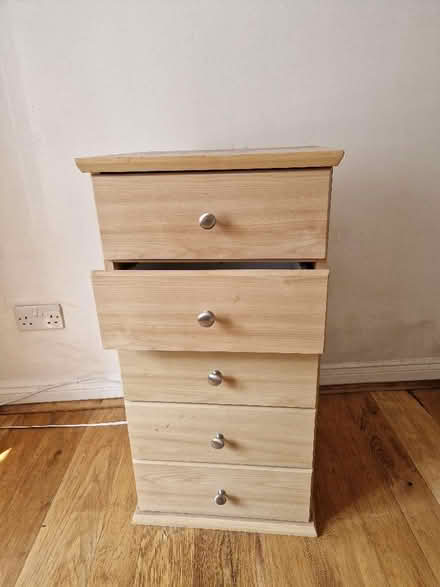 Photo of free Small chest of drawers (Abingdon OX14) #1