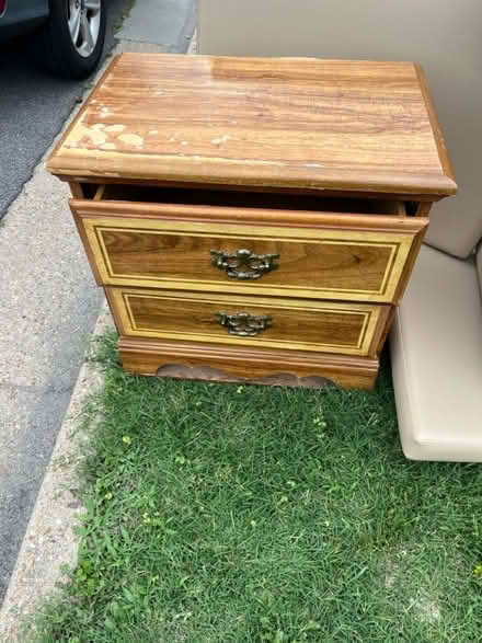 Photo of free Night stand (23513) #1