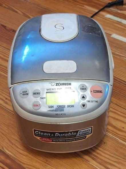 Photo of free small rice cooker (Davis/Teele Square area) #1
