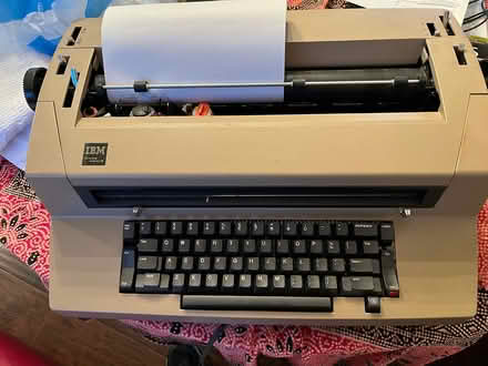 Photo of free IBM Selectric III Typewriter (Magnolia Center) #1