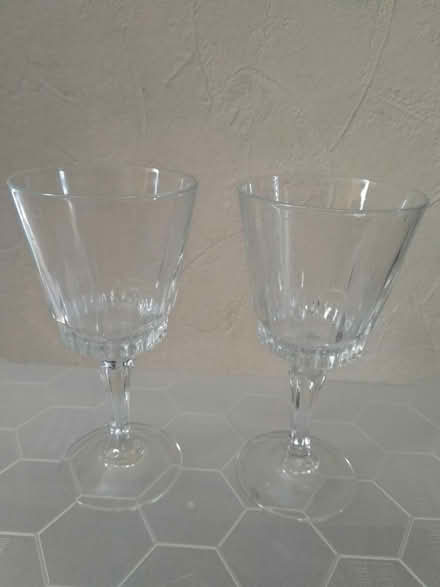 Photo of free Pair Of Wine Glasses (Leighton buzzard LU7) #1