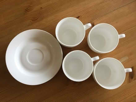 Photo of free Cup and saucer set (Berkhamsted HP4) #4