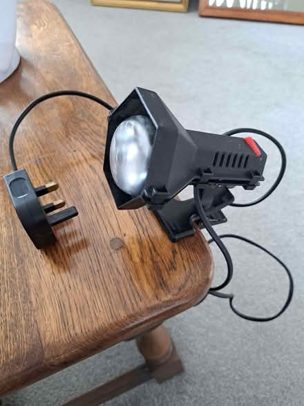 Photo of free Clip on electric lamp (Darley Hillside DE4) #1