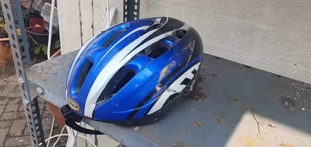 Photo of free Kids bike helmet gu2 (Guildford GU2) #1