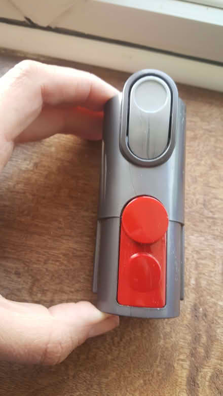 Photo of free dyson adaptor tool (New Greens AL3) #1