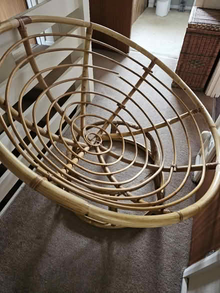 Photo of free Bamboo circular chair with cushion (GU21) #2