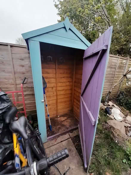 Photo of free Tall narrow shed (Bishopton Hamlet CV37) #1