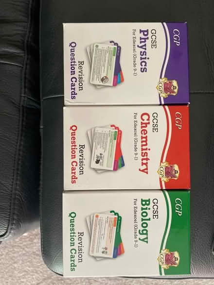 Photo of free GCSE revision cards (Broughton PR3) #1