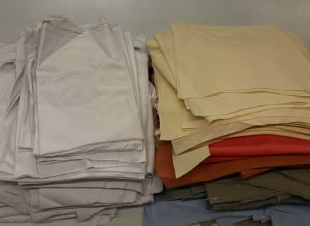 Photo of free Fabric remnants in assorted coloured polyester cotton (Devoran TR11) #1