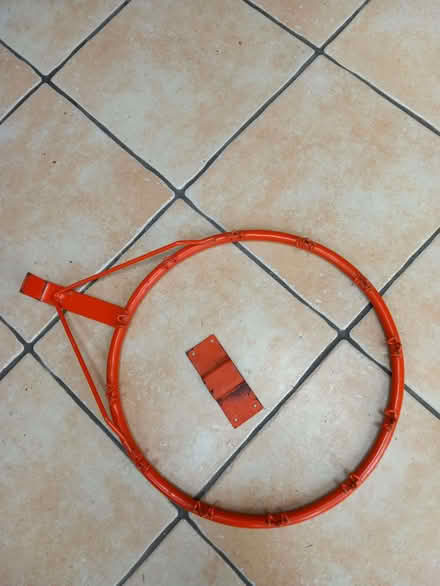Photo of free basketball hoop (Kenn Road BS21) #1