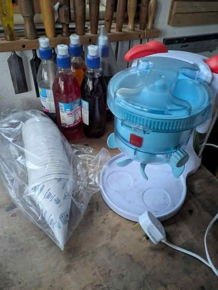 Photo of free Snow cone/slushie maker (Duddingston EH15) #1
