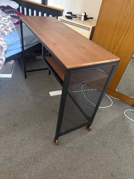 Photo of free Laptop table (Nuneaton CV11) #3
