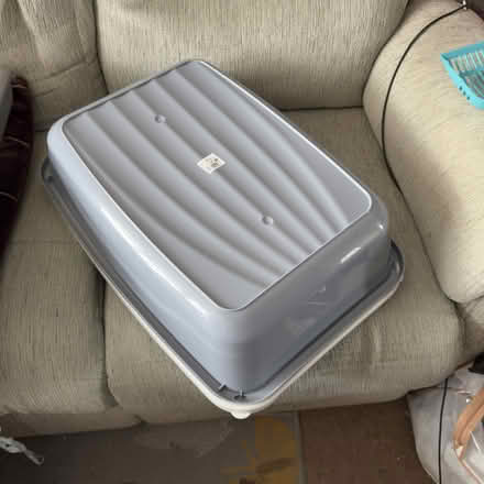 Photo of free Large Cat Litter Tray with Scoop (Ponders End. EN3) #3