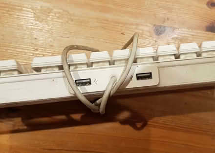 Photo of free Old Mac USB keyboard, working (Bowbridge GL5) #3