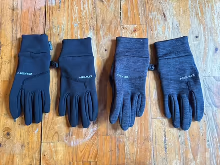 Photo of free winter hats/ gloves (Sunset park) #3