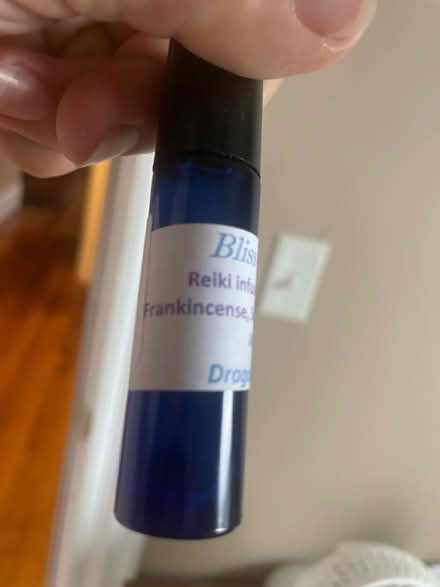 Photo of free Essential oil Blend (Winter Hill) #1