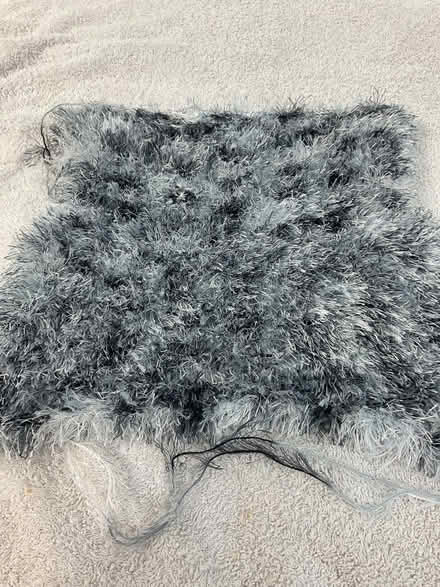 Photo of free Rio Novelty Knitting Yarn or Eyelash Yarn (Quernmore LA1) #2