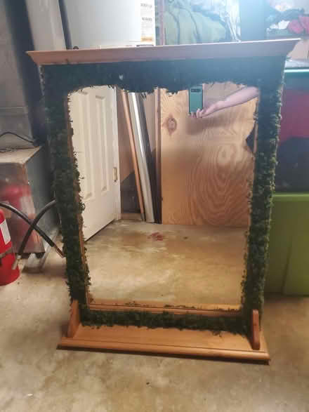 Photo of free Mirror (Sun valley glen burnie) #2
