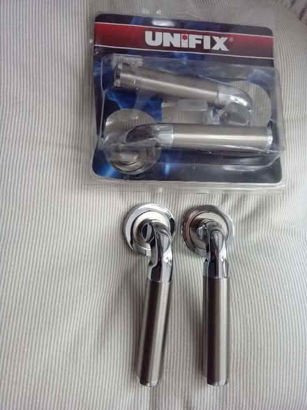 Photo of free Brand New 2 Pair ( 4 Handles ) Of Unifix Polished Chrome Doo (Gidlow WN6) #1