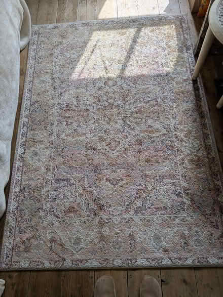 Photo of free Soft pinks pattered rug Width 46.5" x Length 66" (Saint George's CO3) #1