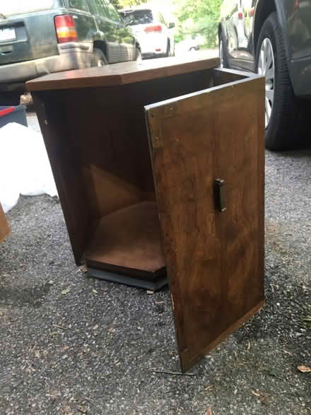 Photo of free Side table (Carmel NY) #2