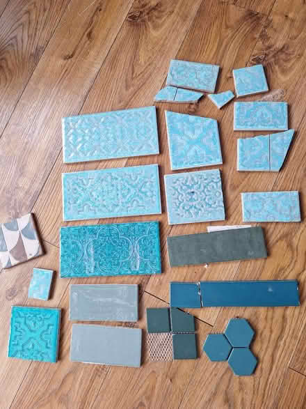 Photo of free Blue/Green/Turquoise Tile Bits (Barnet EN5) #1